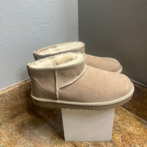 UGG Other - Ugg Mini boots kids size 4 New without tag color Sand No box new shoes